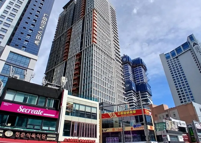 Haeundae Elbon The Aparthotel *