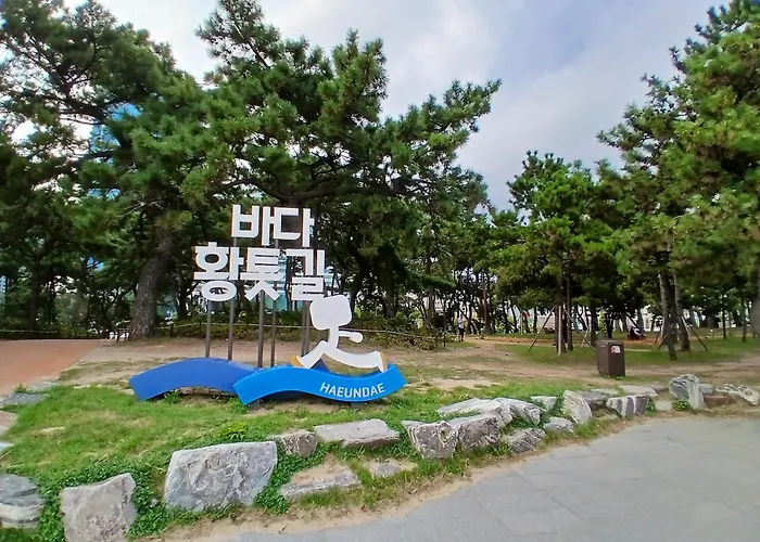 Haeundae Elbon The Aparthotel *